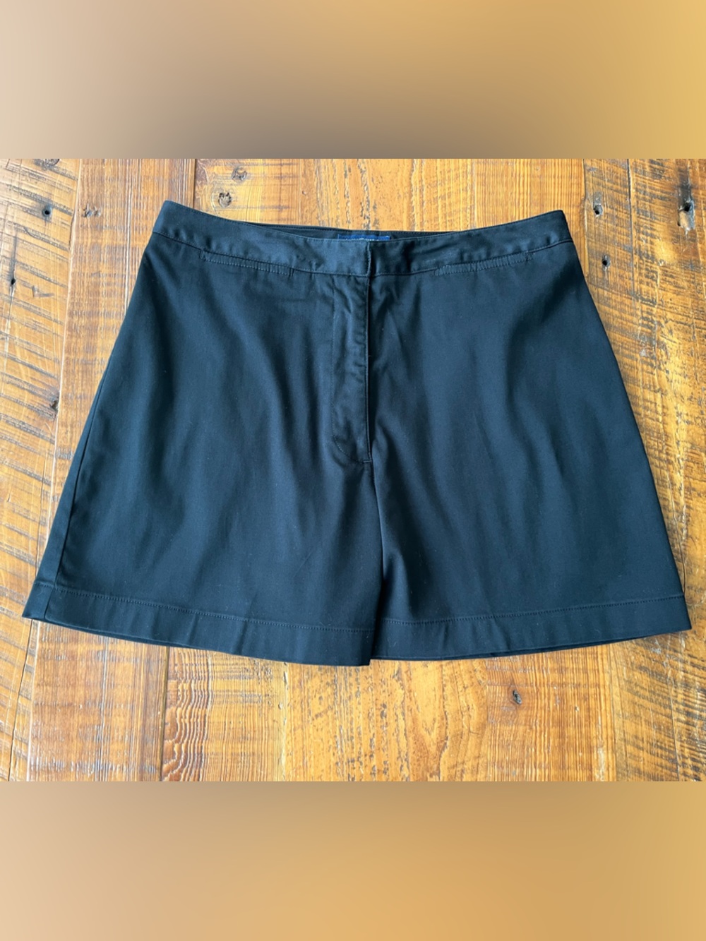 Ann Taylor Tailored Black Stretch Shorts Size 10